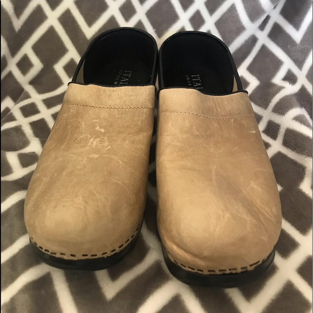 ‼️Sold‼️Italian shoemaker clogs